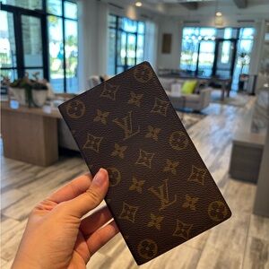 Louis Vuitton Monogram Bifold Wallet